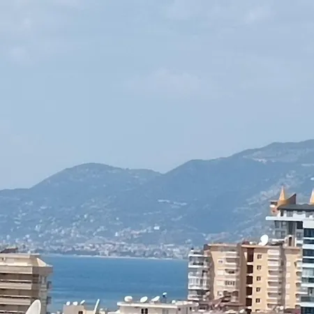 Cozy Sea View Next To The Beach, In The Mid Of The Market, Saturday Bazar, Restaurants & Bars Etc, Mahmutlar! * Alanya