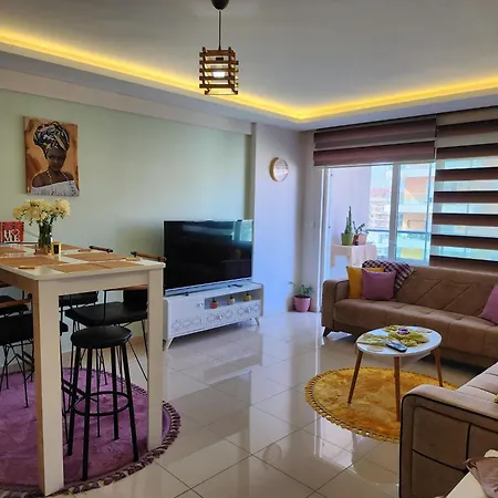 Cozy Fancy Sea View Next To The Beach And The Mall, In The Mid Of Alanya Mahmutlar! Lejlighed Alanya